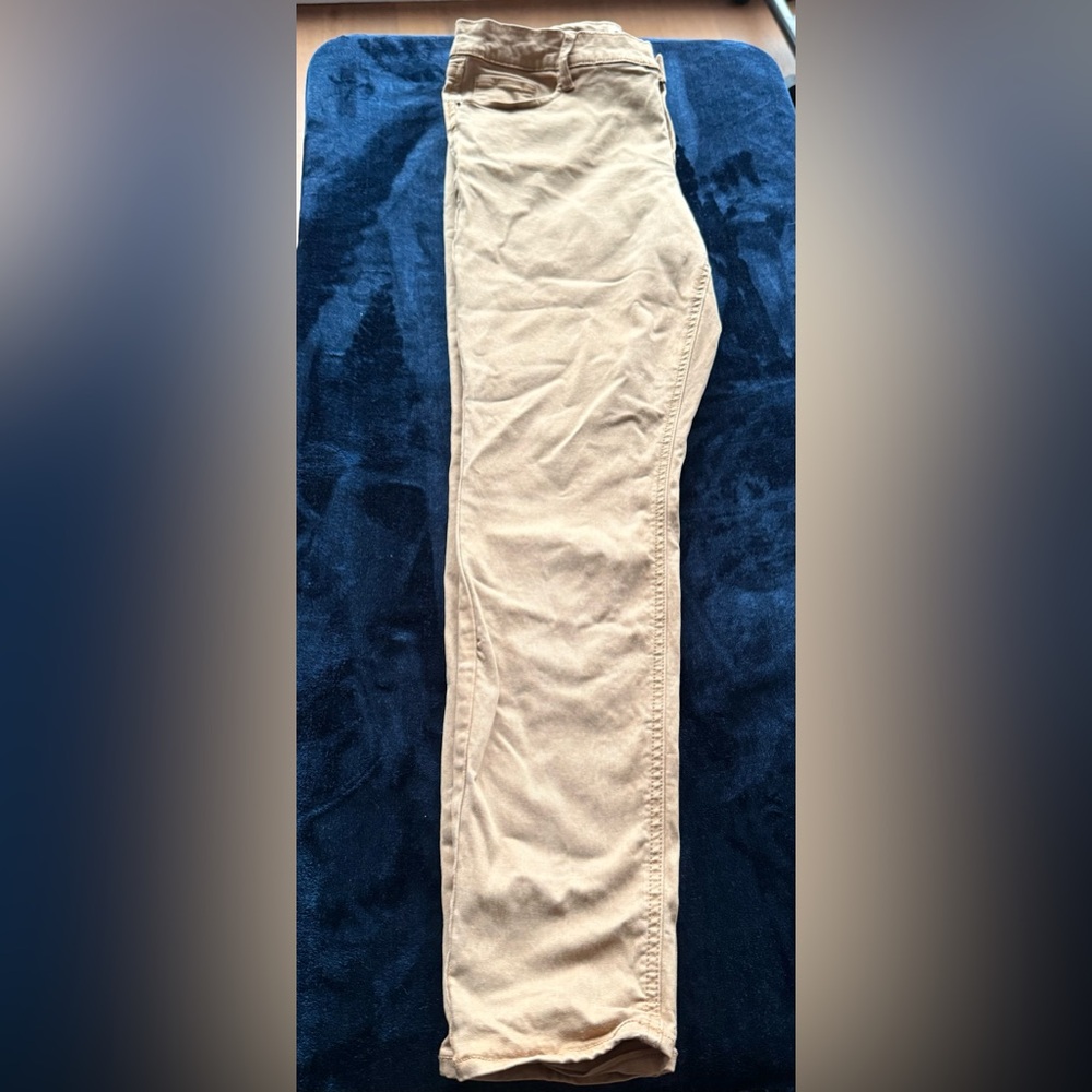 Old Navy Rockstar Super Skinny Khaki Pants